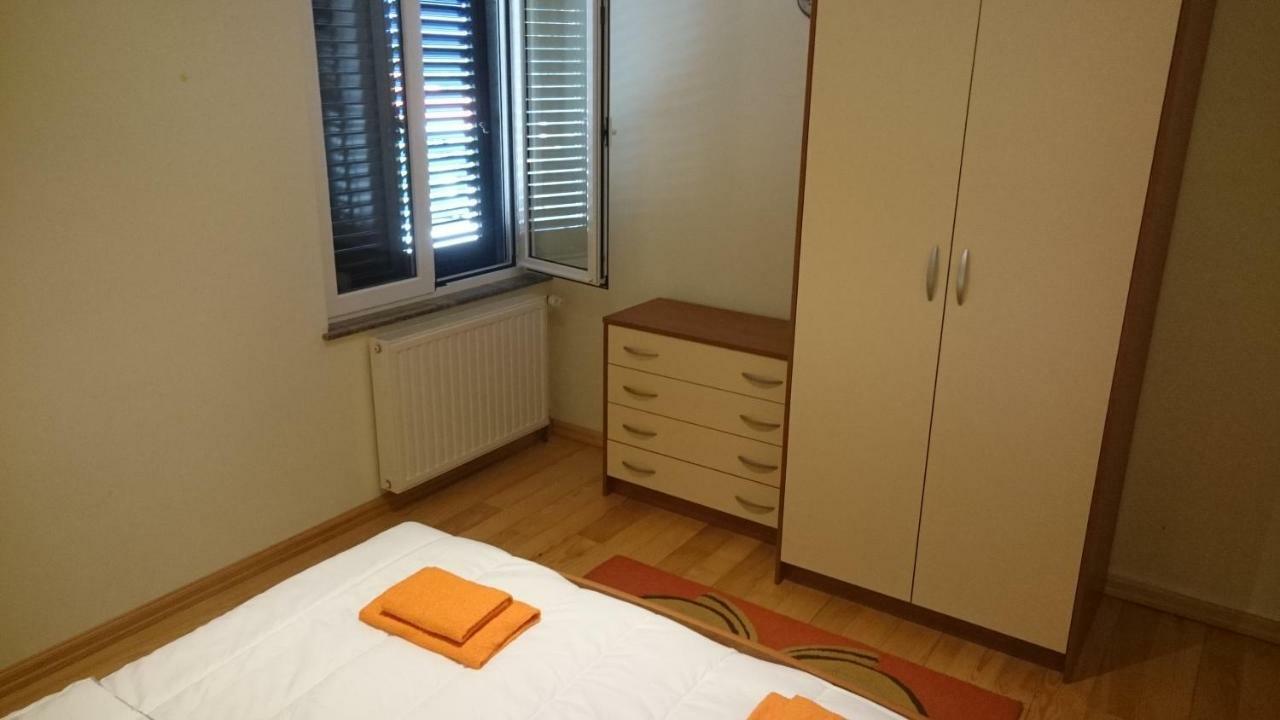 Zgaljic Apartment Kosic מראה חיצוני תמונה