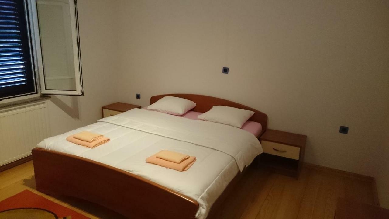 Zgaljic Apartment Kosic מראה חיצוני תמונה