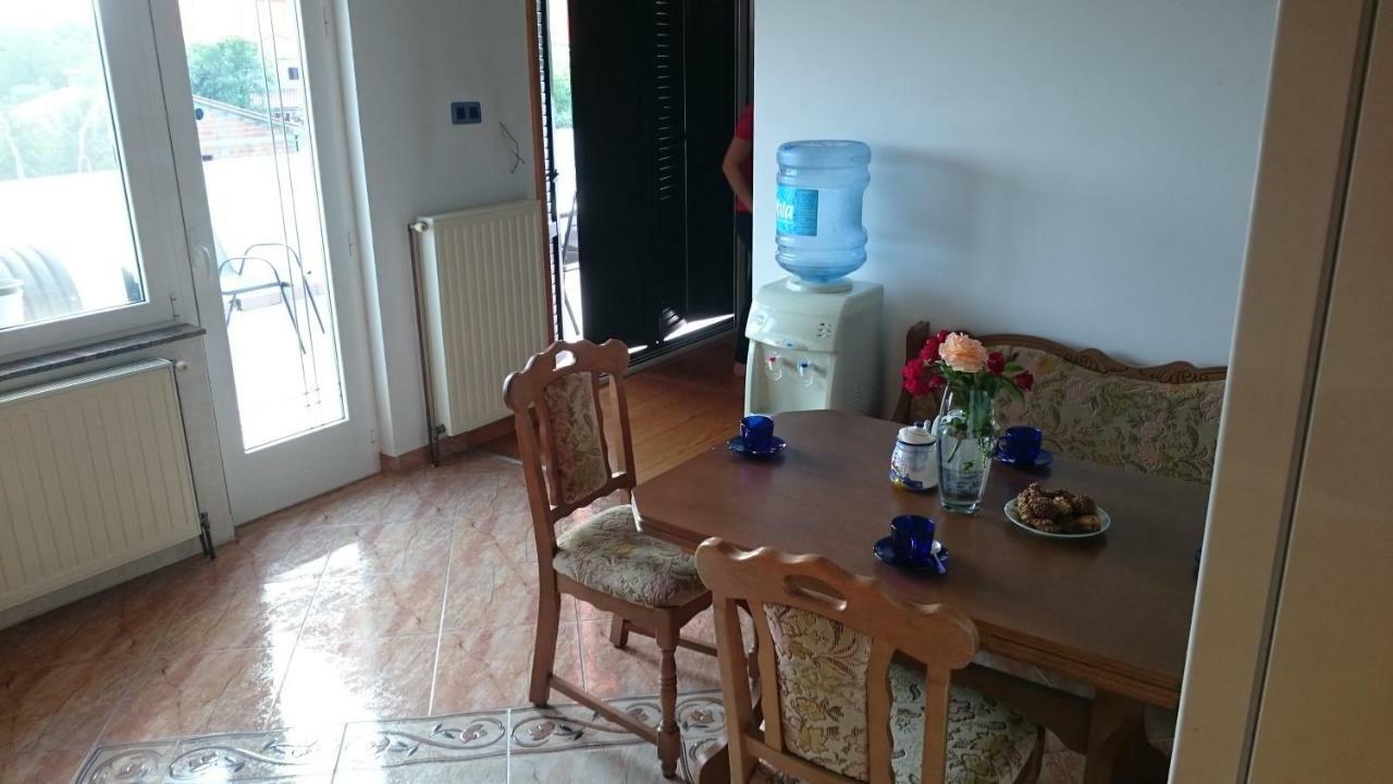 Zgaljic Apartment Kosic מראה חיצוני תמונה