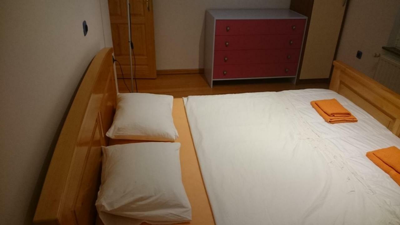 Zgaljic Apartment Kosic מראה חיצוני תמונה